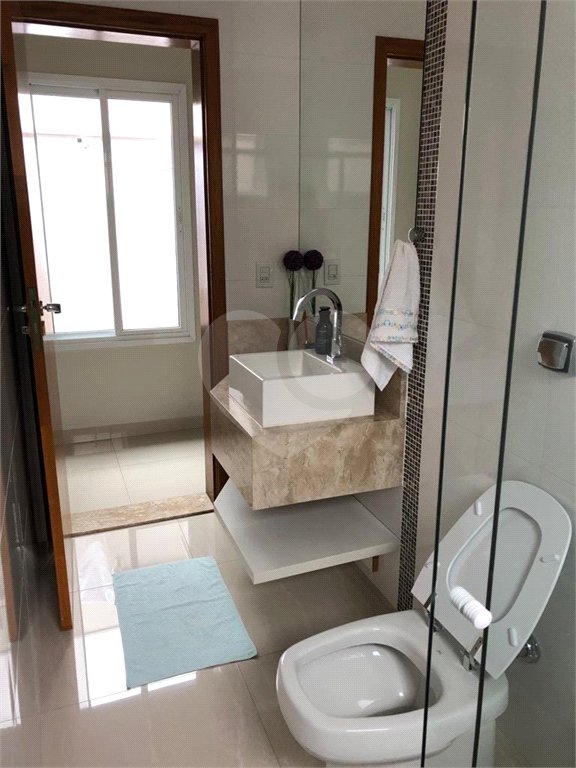 Casa à venda com 3 quartos, sendo 1 suíte, no condomínio Golden Park, Sorocaba - SP