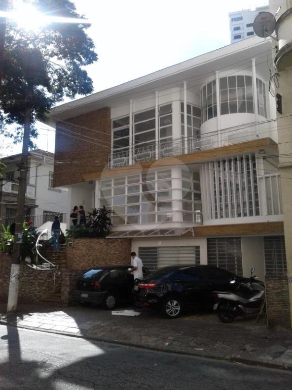 Casa para alugar no condomínio Conselheiro Moreira de Barros, São Paulo - SP