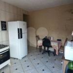 Casa à venda com 3 quartos, sendo 1 suíte,  em Jardim Santa Mônica, São Paulo, SP