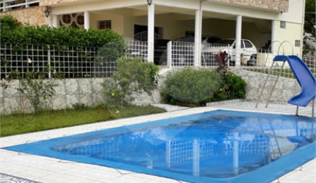 Casa à venda com 3 suítes no condomínio Gleba II, Mairiporã - SP