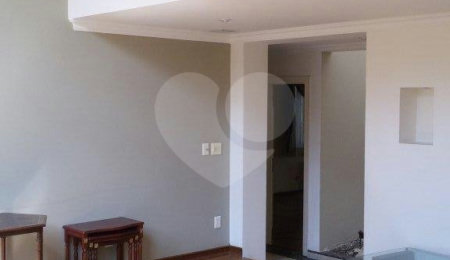 Casa à venda com 4 suítes no condomínio Chácara Francesa, São Paulo - SP