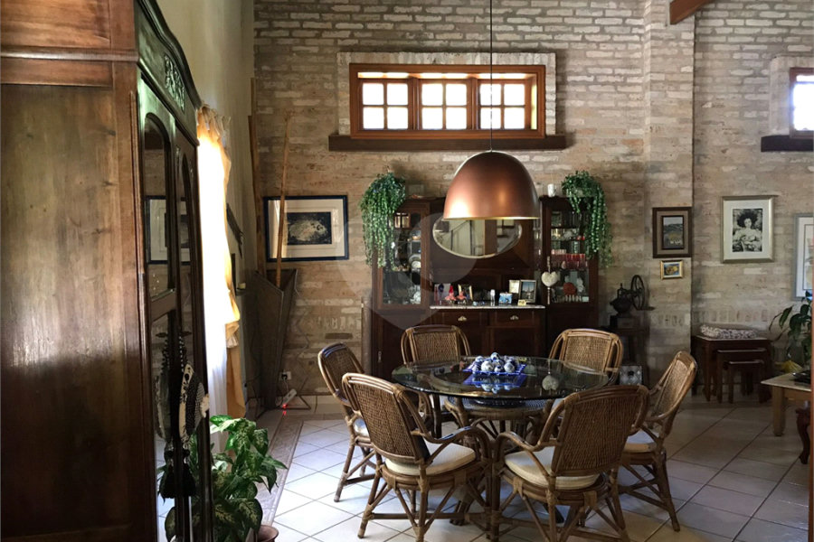 Casa à venda com 3 suítes no condomínio Parque Imperial da Cantareira, Mairiporã - SP