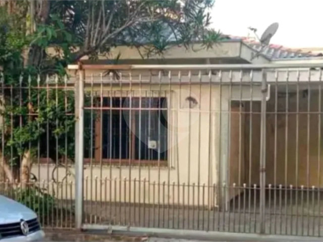 Casa Térrea à venda com 2 quartos em Vila Romero, São Paulo, SP