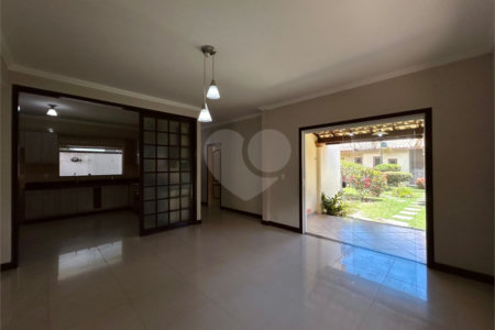 Casa à venda com 1 quarto, sendo 3 suítes,  em Outerio da Glória, Porto Seguro, BA