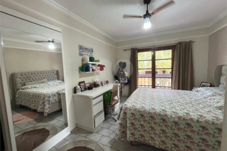 Casa à venda com 4 quartos, sendo 2 suítes, em Chapada Grande, Itapetininga, SP