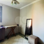 Apartamento à venda com 3 quartos, sendo 1 suíte, em Parque Industrial Lagoinha, Ribeirão Preto, SP