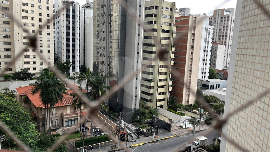 Apartamento à venda com 3 quartos, sendo 2 suítes, em Perdizes, São Paulo, SP