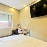 Sobrado à venda com 2 quartos, sendo 1 suíte, em Vila dos Remédios, São Paulo, SP