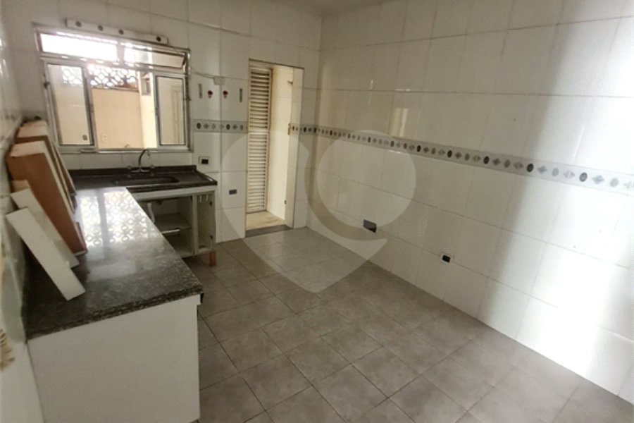 Sobrado à venda com 3 quartos em Santana, São Paulo, SP