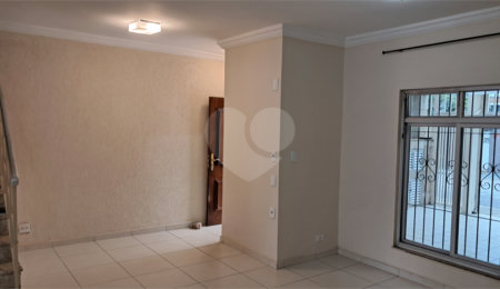 Casa à venda ou para alugar com 3 quartos, sendo 1 suíte,  no condomínio Maison, São Paulo - SP