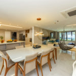 Casa à venda com 3 suítes no condomínio Reserva 8, São Paulo - SP