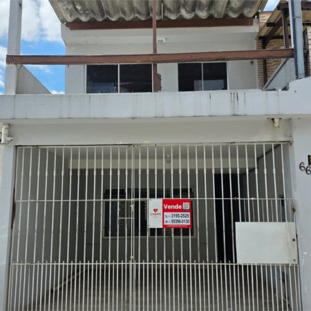 Sobrado à venda com 4 quartos, sendo 1 suíte, em Rio Pequeno, São Paulo, SP