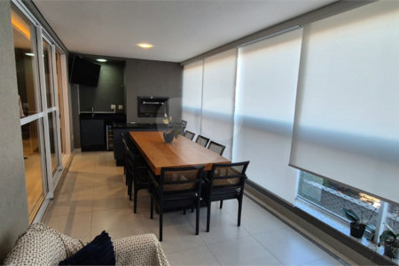 Apartamento à venda com 4 quartos, sendo 2 suítes,  no Centro, Mogi das Cruzes, SP