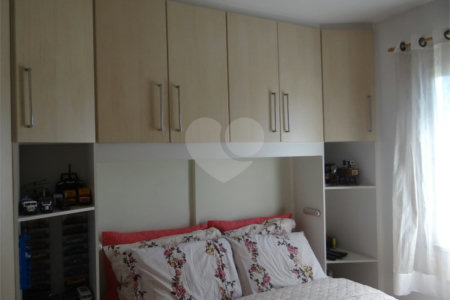 Apartamento à venda com 2 quartos em Jardim Ivana, São Paulo, SP