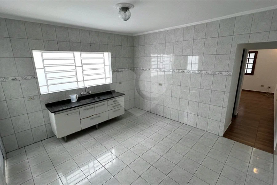 Sobrado à venda com 3 quartos em Vila Nova Cachoeirinha, São Paulo, SP