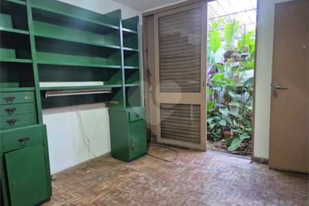 Casa à venda com 4 quartos, sendo 2 suítes, em Vila Mascote, São Paulo, SP