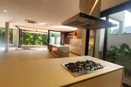Casa à venda com 4 suítes no condomínio Mont Blanc, Sorocaba - SP
