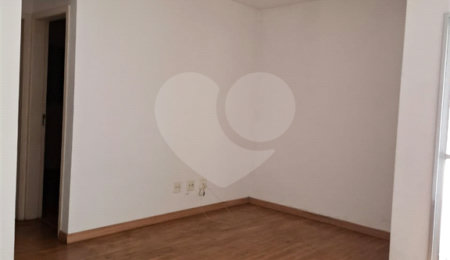 Apartamento à venda com 2 quartos em Vila Mazzei, São Paulo, SP