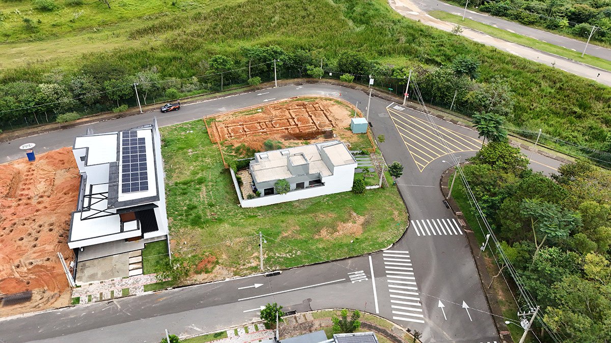 Terreno à venda no condomínio Cond Laguna, Indaiatuba - SP