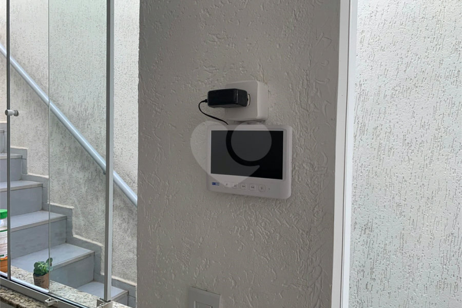 Sobrado à venda ou para alugar com 3 quartos, sendo 2 suítes, em Santana, São Paulo, SP