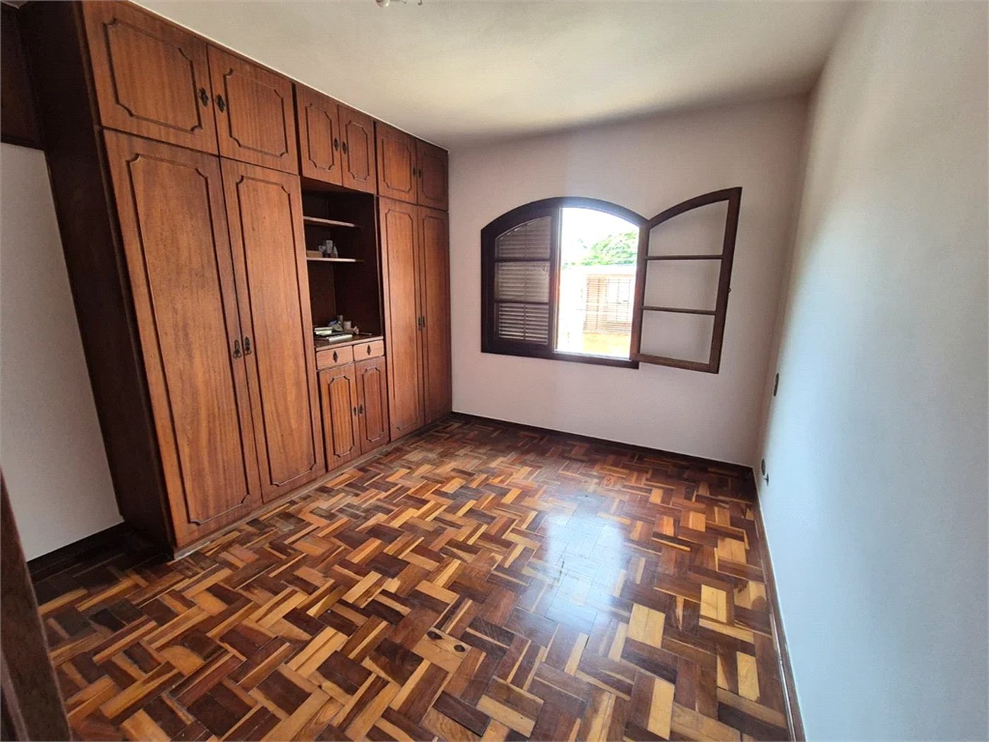Sobrado à venda com 3 quartos, sendo 1 suíte, em Vila São Francisco, São Paulo, SP