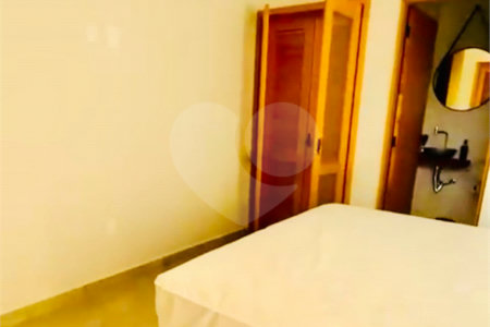 Casa à venda com 4 suítes no condomínio Portal Ouro Verde, Atibaia - SP