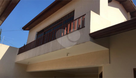 Sobrado à venda com 6 quartos, sendo 3 suítes,  em Jardim Refúgio, Sorocaba, SP
