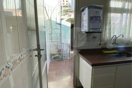 Sobrado à venda com 2 quartos, sendo 1 suíte, em Vila Maria Baixa, São Paulo, SP