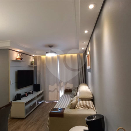 Apartamento à venda com 3 quartos, sendo 1 suíte, em Jardim Luísa, São Paulo, SP
