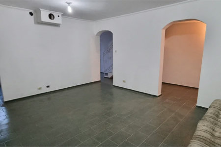 Casa à venda com 3 quartos, sendo 1 suíte, em Jardim Rosa Maria, São Paulo, SP