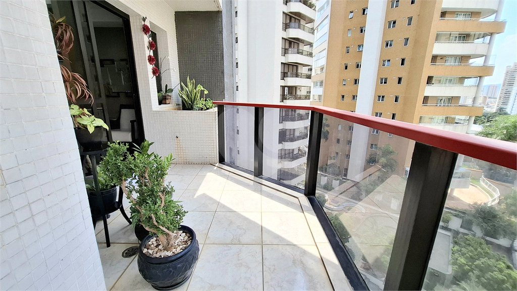 Apartamento à venda com 3 suítes em Santana, São Paulo, SP