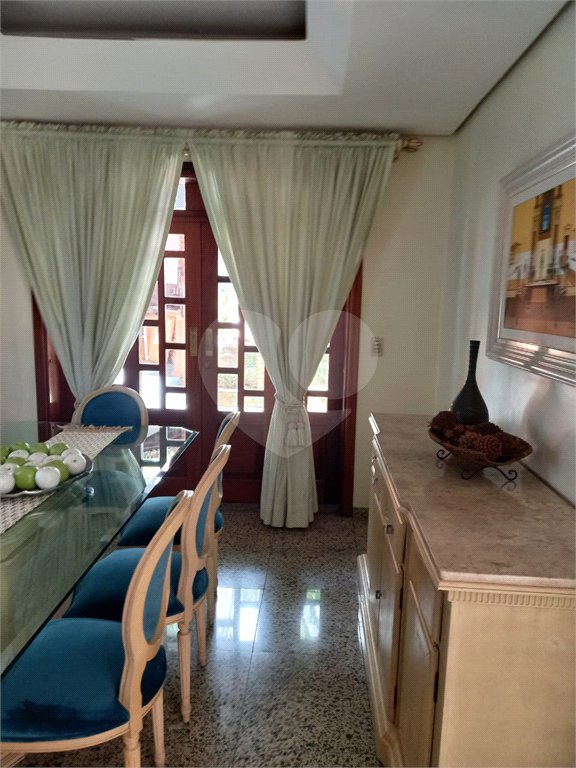 Casa à venda com 4 suítes no condomínio Bibi II, São Paulo - SP