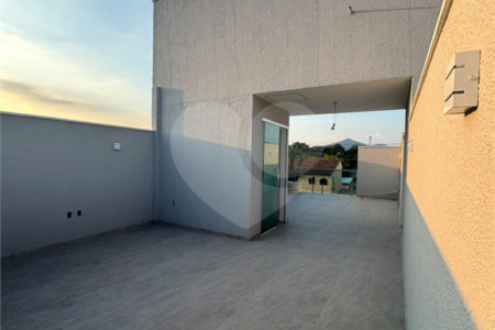 Casa à venda com 4 quartos, sendo 1 suíte, em Inhoaíba, Rio de Janeiro, RJ
