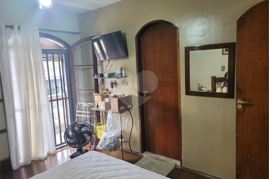 Sobrado à venda com 3 quartos, sendo 1 suíte,  em Tremembé, São Paulo, SP