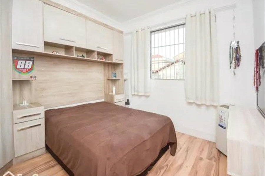 Sobrado à venda com 3 quartos, sendo 1 suíte, em Vila Galvão, Guarulhos, SP