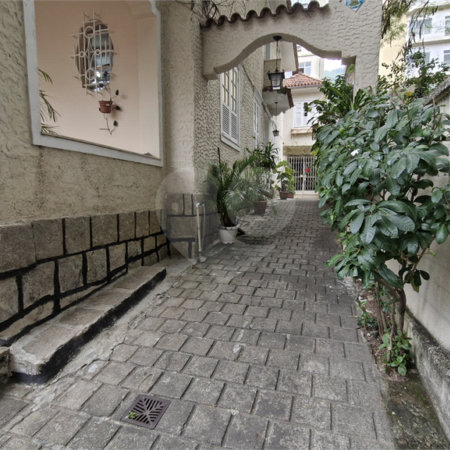 Casa à venda com 4 quartos em Grajaú, Rio de Janeiro, RJ