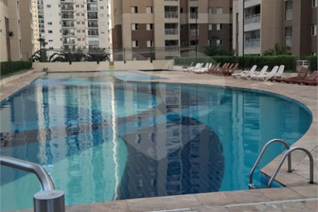 Apartamento à venda com 3 quartos, sendo 1 suíte, em Jardim Tupanci, Barueri, SP