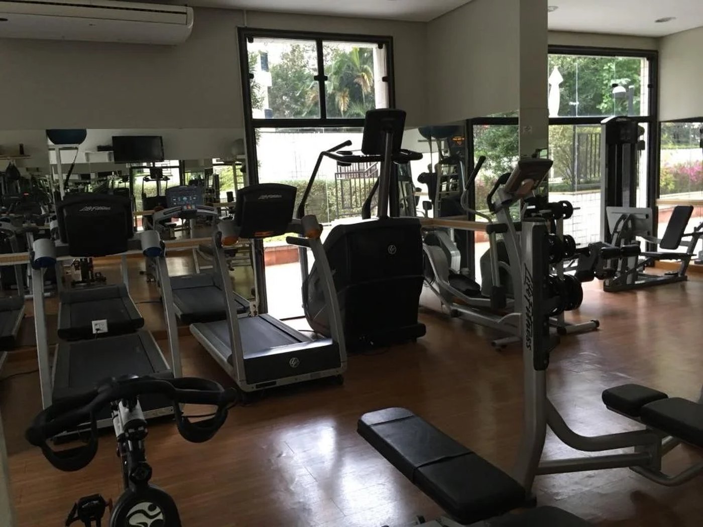 Apartamento à venda com 4 suítes em Paraíso do Morumbi, São Paulo, SP