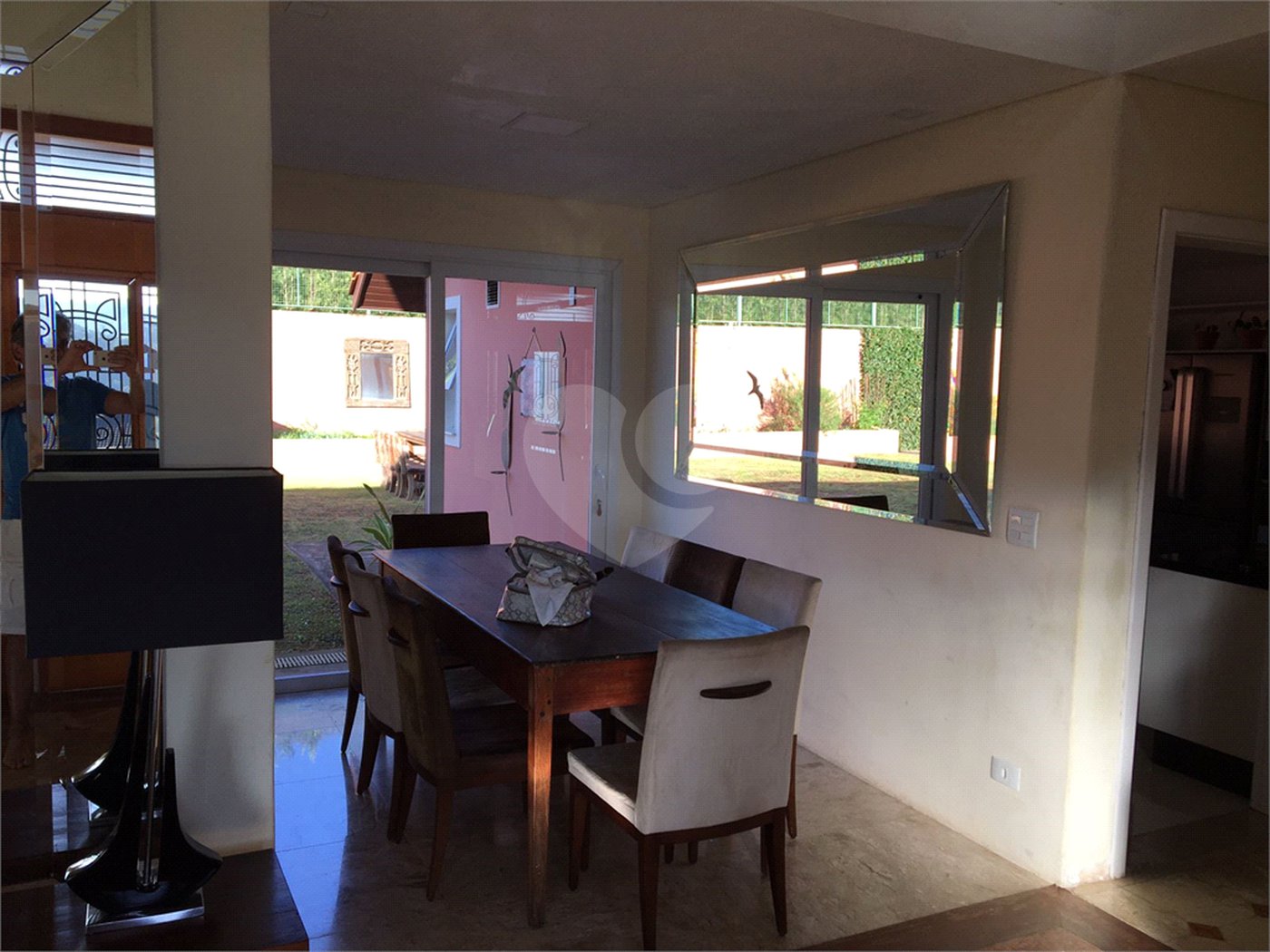 Casa à venda com 3 suítes no condomínio Suíça da Cantareira, Mairiporã - SP