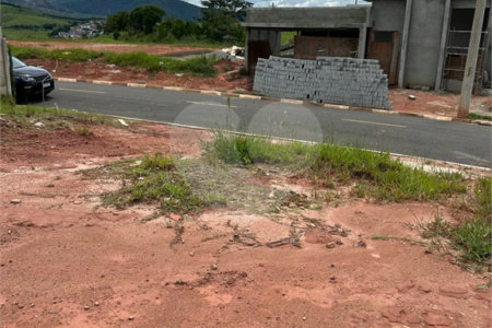 Terreno à venda no condomínio Altos da Floresta, Bom Jesus dos Perdões - SP