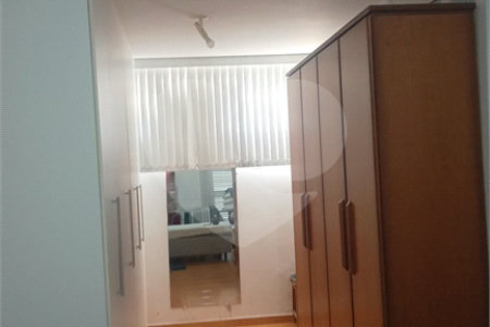 Casa Térrea à venda com 4 quartos, sendo 1 suíte, em Vila Trujillo, Sorocaba, SP