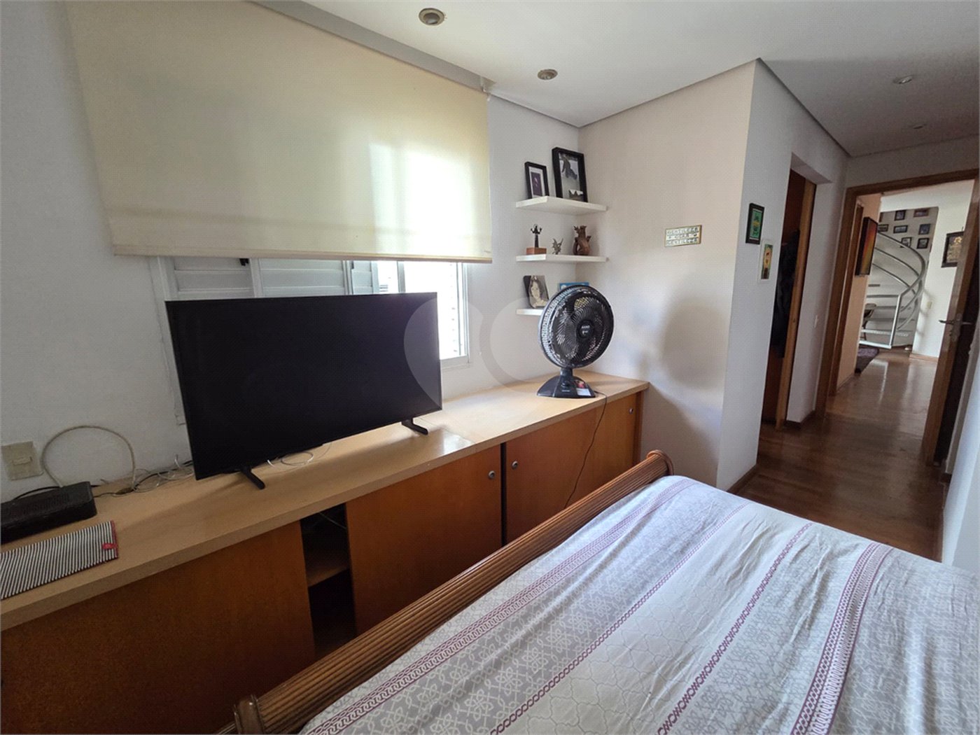 Cobertura à venda com 3 quartos, sendo 1 suíte, em Cidade São Francisco, São Paulo, SP