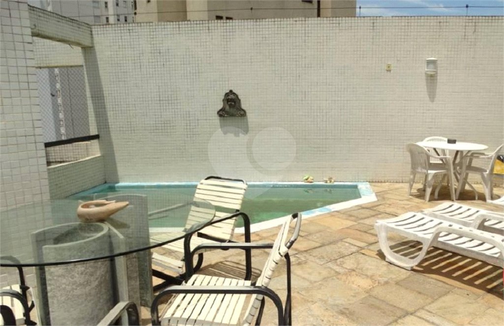Cobertura à venda ou para alugar com 4 quartos, sendo 2 suítes, em Vila Uberabinha, São Paulo, SP