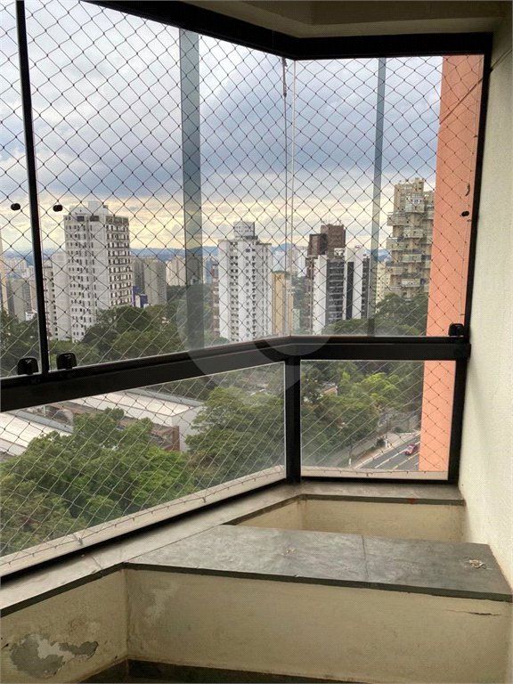 Apartamento à venda com 4 quartos, sendo 3 suítes, em Vila Suzana, São Paulo, SP