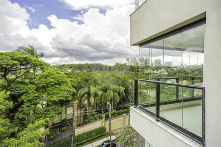 Apartamento à venda com 3 suítes em Cidade Jardim, São Paulo, SP
