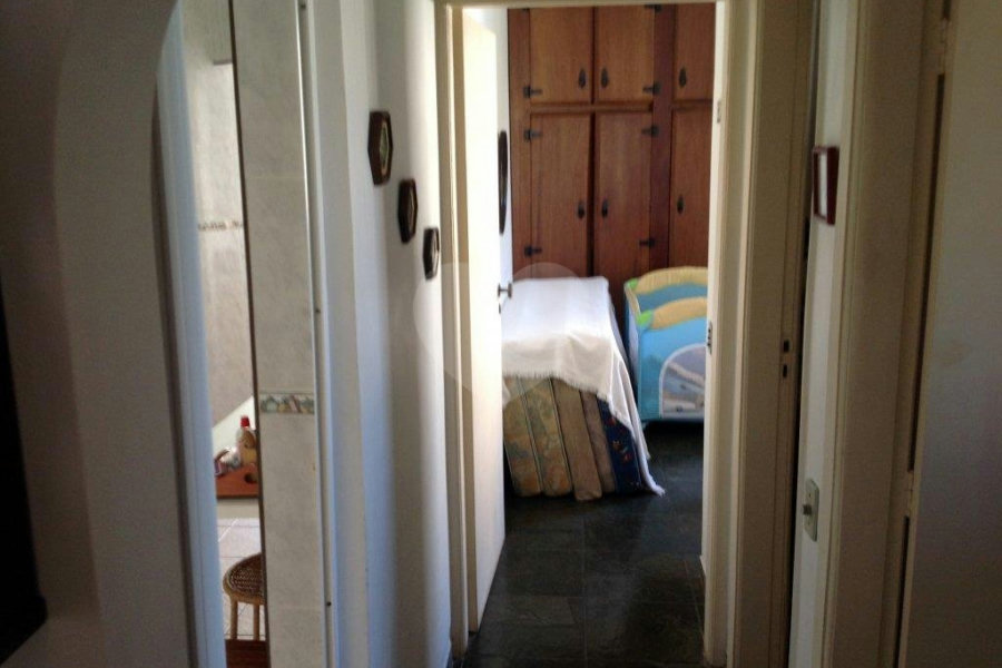 Apartamento à venda com 2 quartos, sendo 1 suíte, em Vila Luis Antônio, Guarujá, SP