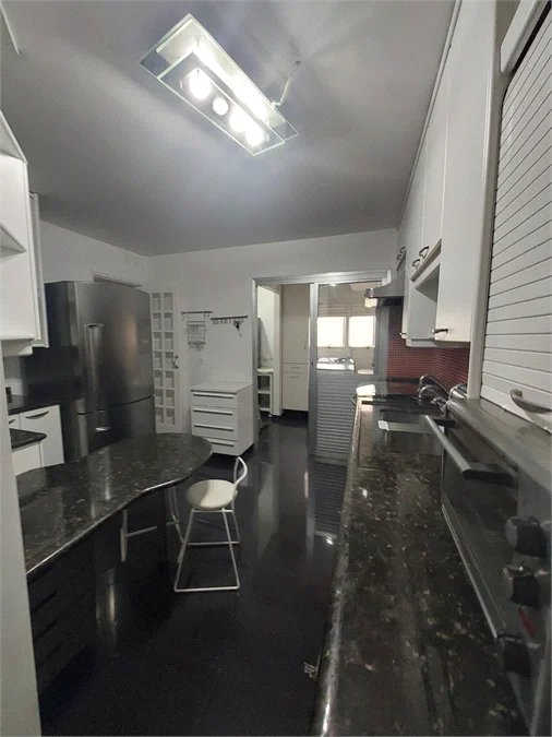 Apartamento à venda com 3 quartos, sendo 2 suítes,  em Cidade São Francisco, São Paulo, SP