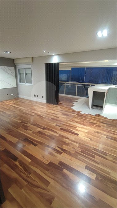 Apartamento para alugar com 3 suítes em Baeta Neves, São Bernardo do Campo, SP