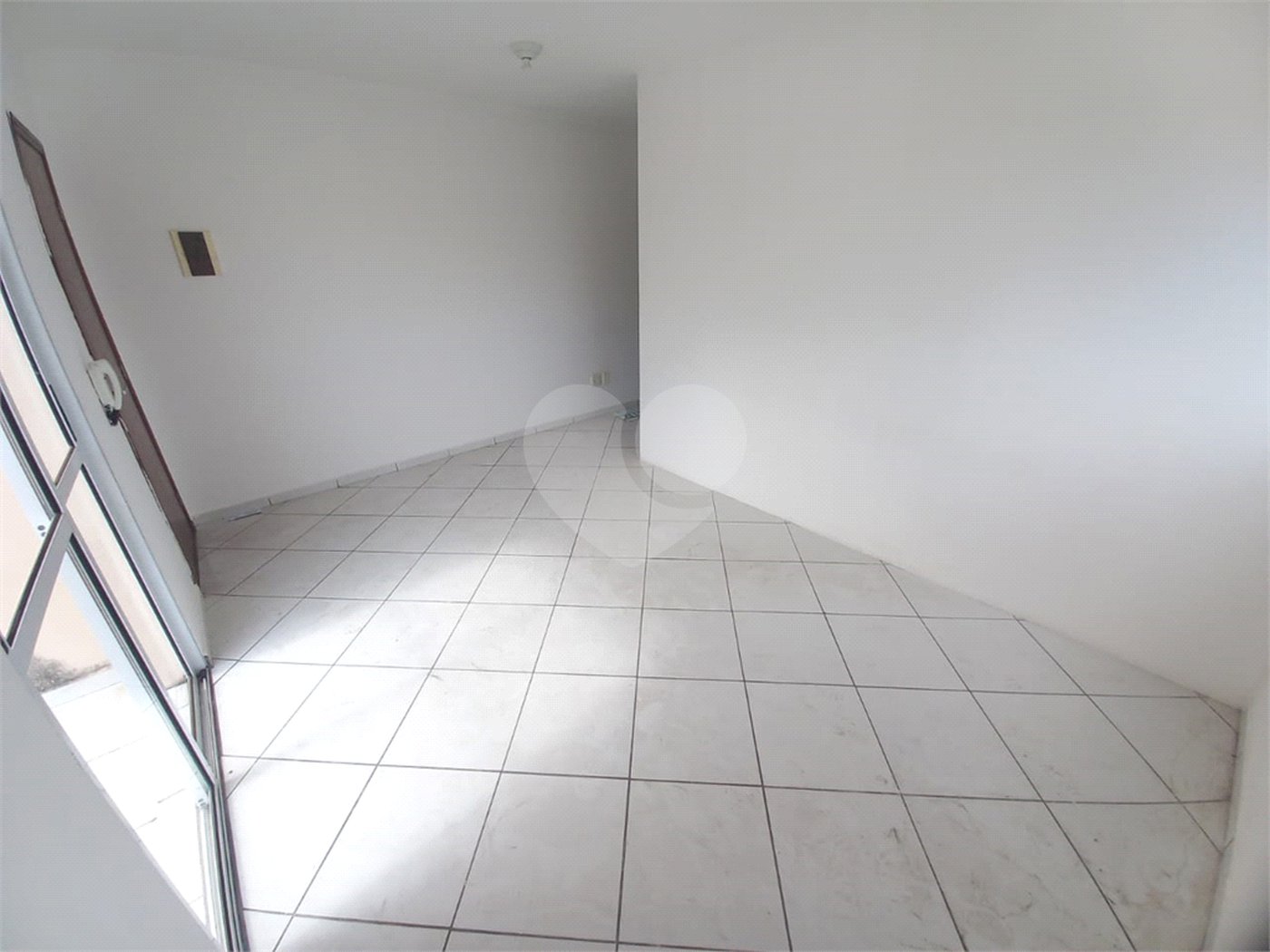 Apartamento à venda com 1 quarto em Vila Haro, Sorocaba, SP