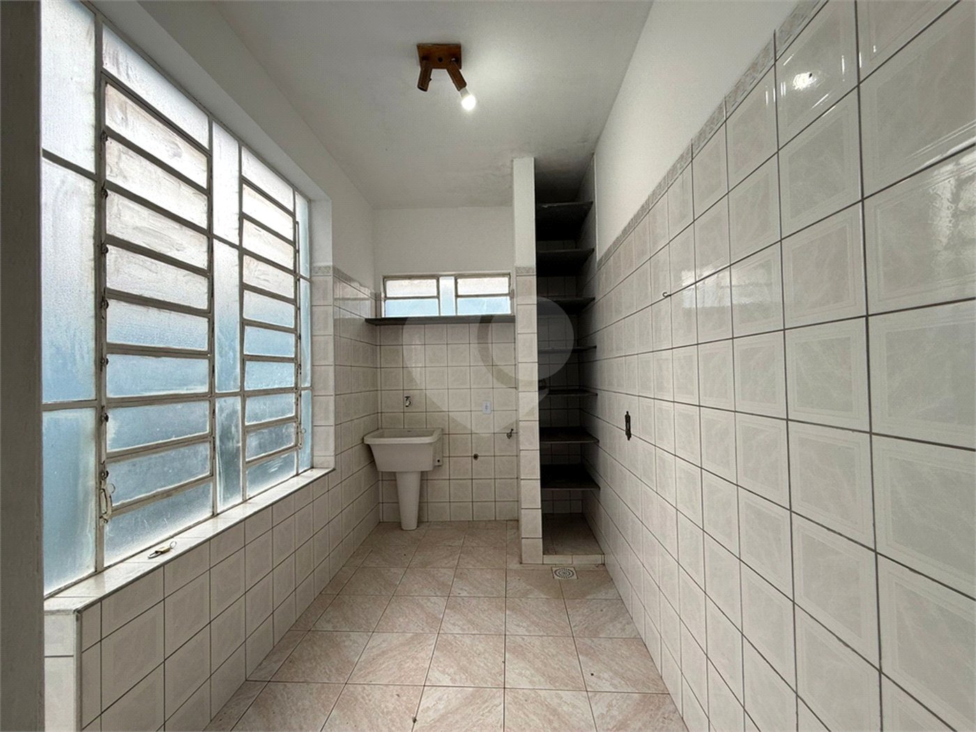 Casa à venda com 2 quartos em Jardim Itália, Itapetininga, SP